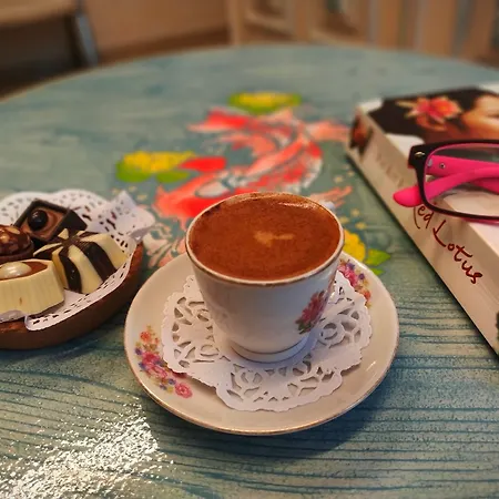 Yalcin Готель Чешме