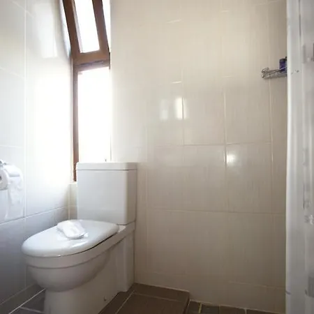 Yalcin Готель Чешме