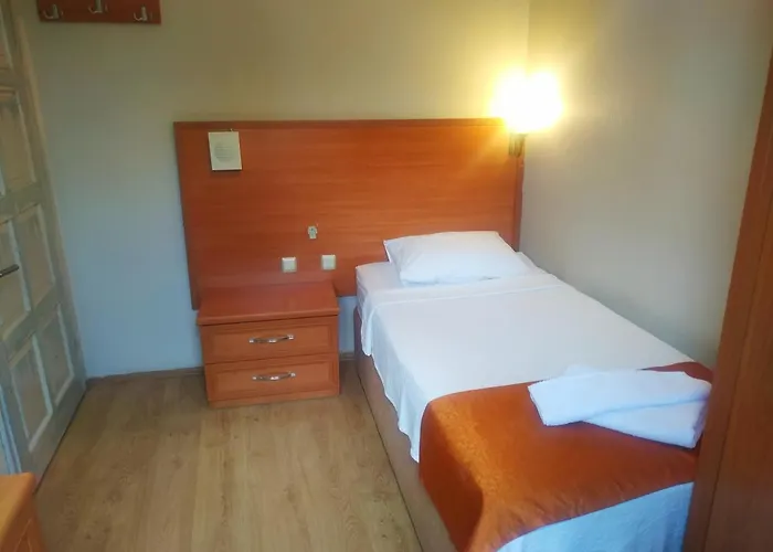 يالسين فندق Çeşme