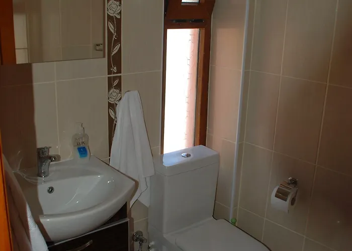 فندق يالسين