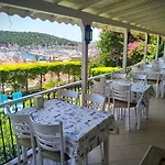 Yalcin Hotel Cesme