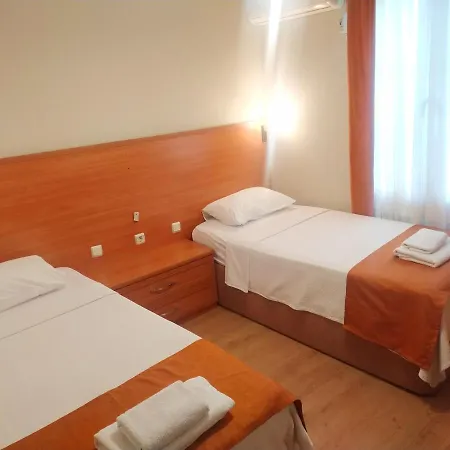 Hotel Yalcin Çeşme