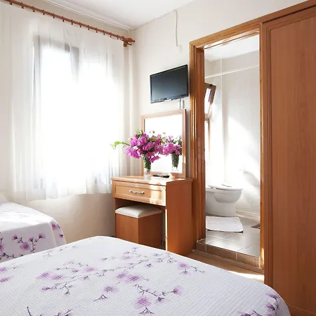 Yalcin Hotel 2*